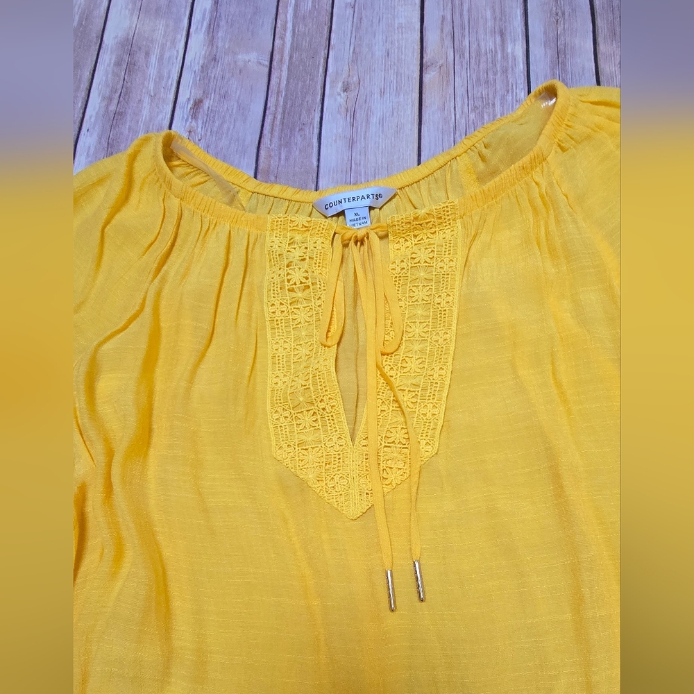 Yellow Lace-Trimmed Women's Top - Picture 5 of 7